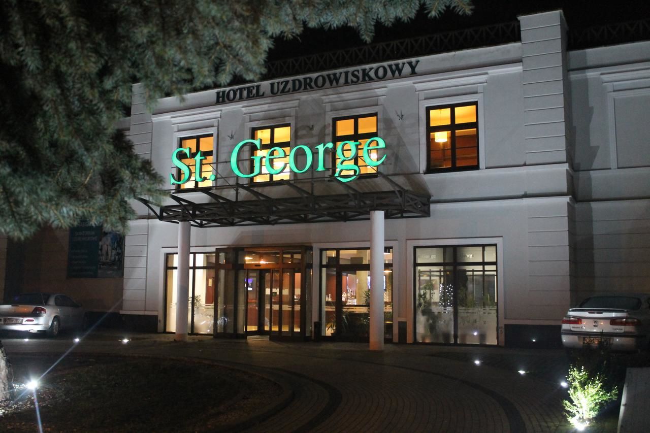 Отель Hotel Uzdrowiskowy St George Цехоцинек