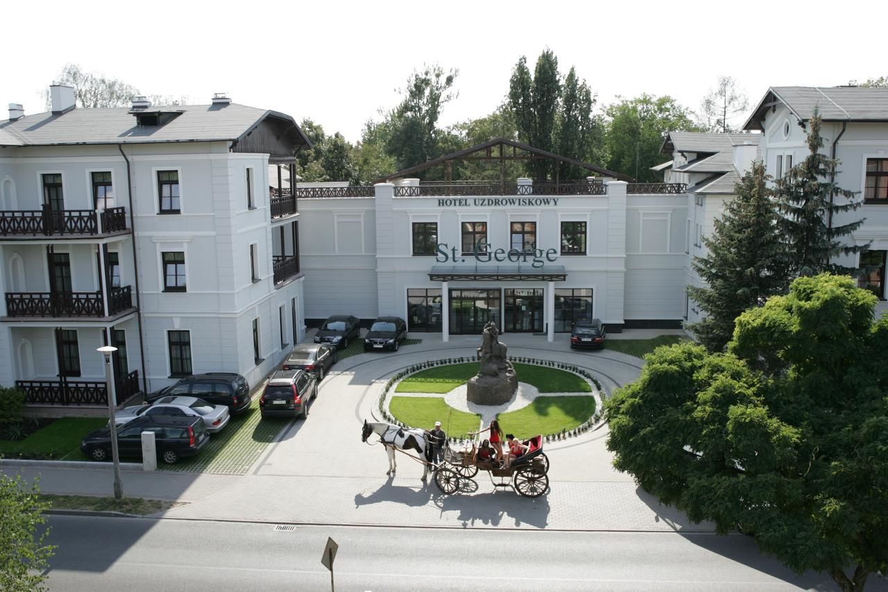 Отель Hotel Uzdrowiskowy St George Цехоцинек-5